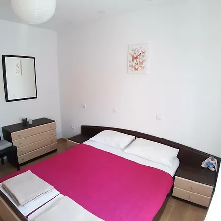 Butterfly - For Rest And Relaxation Apartment