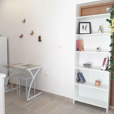 Butterfly - For Rest And Relaxation Apartman *